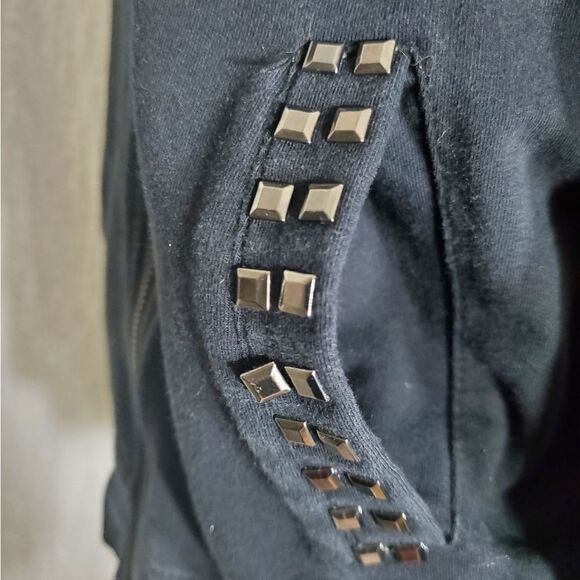 BCBGMAXAZRIA Studed Sweater Jacket Size Large - Picture 8 of 12